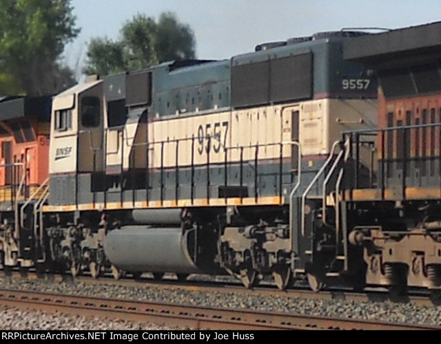 BNSF 2051